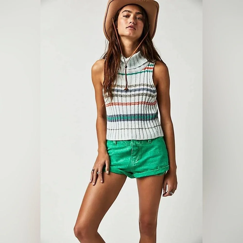 NWOT Free People Point Dume Slouchy Chino Shorts